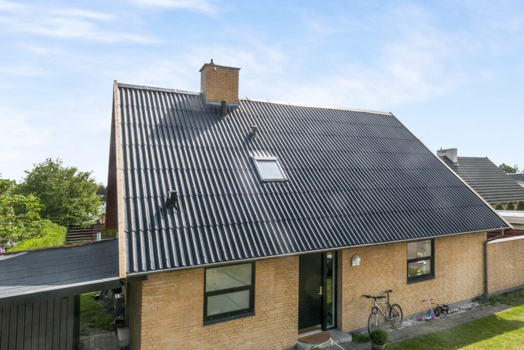 Hvidtjørnen 29, 
2791 Dragør, 
Zigna ordre nr.
DK90425