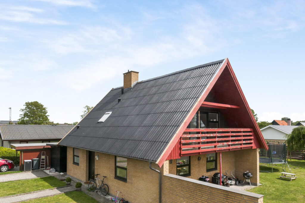 Hvidtjørnen 29, 
2791 Dragør, 
Zigna ordre nr.
DK90425